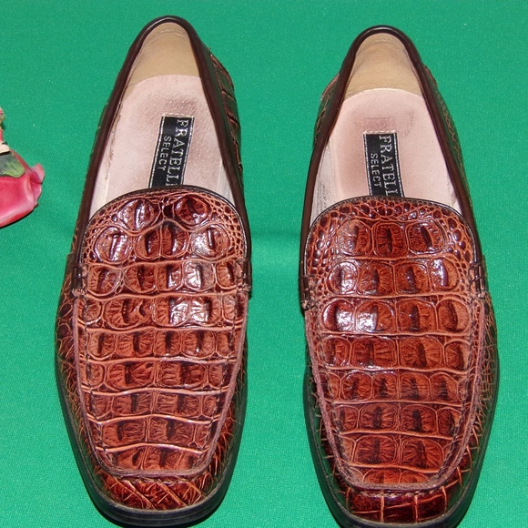 used crocodile shoes